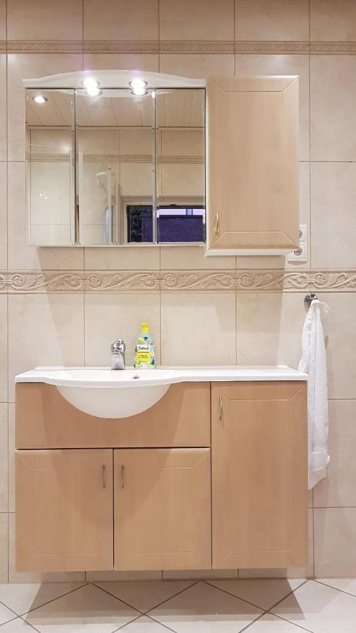 Ferienwohnung Im Green バート・ノイェンアール・アールヴァイラー エクステリア 写真